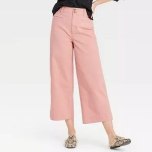 High-rise Wide Leg Crop - Coral